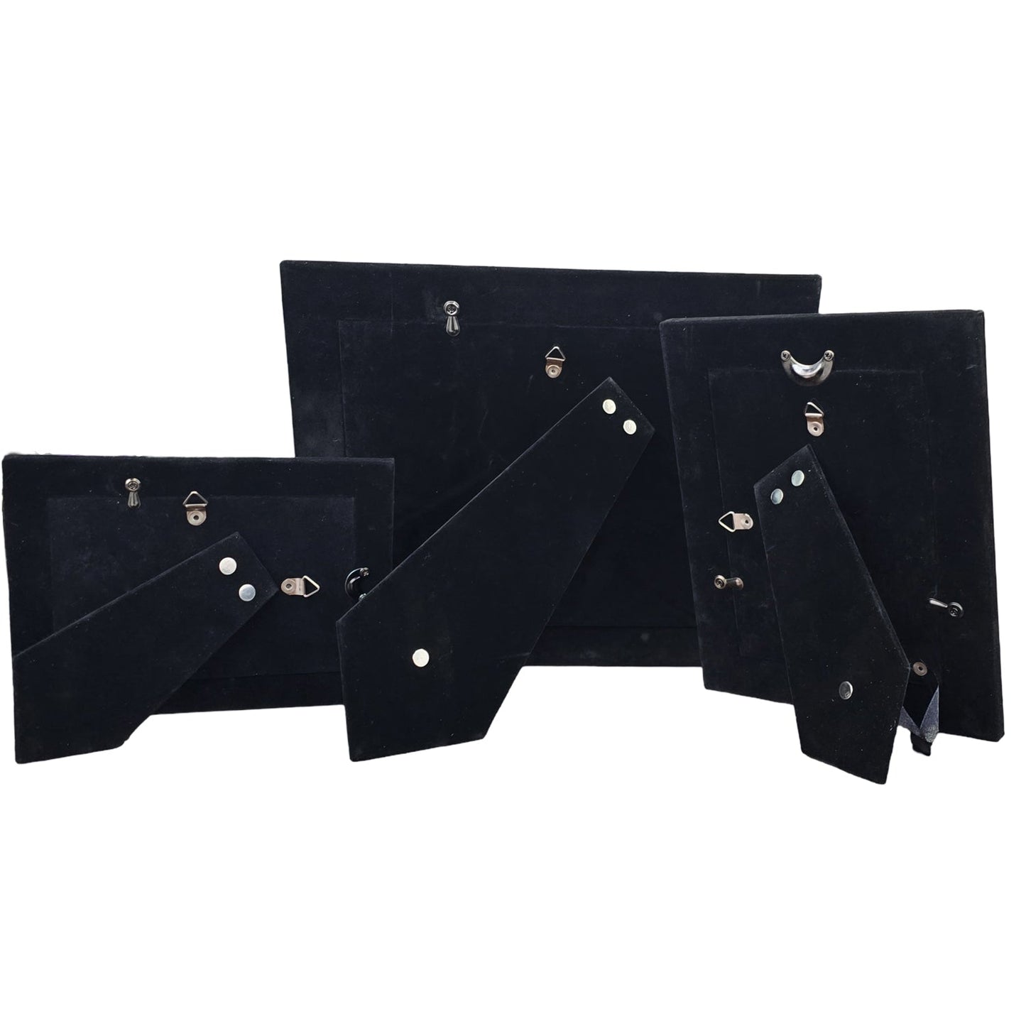 Black Aluminum Picture Frame | Engraved Picture Frame - 4x6, 5x7 or 8x10 Decade Awards
- Felt back with easel and keyholes for vertical or horizontal display