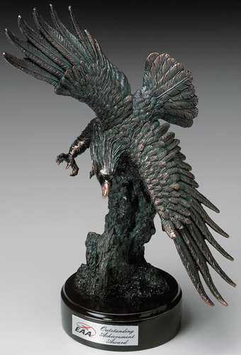 Diving Eagle Corporate Award - 17.5 Inch Tall Decade Awards