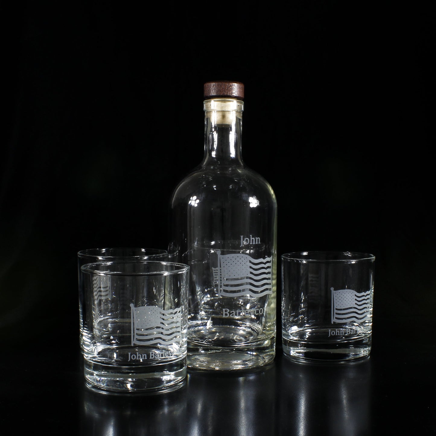 Whisky Decanter with 4 glasses | Personalized Whisky Set Decade Awards