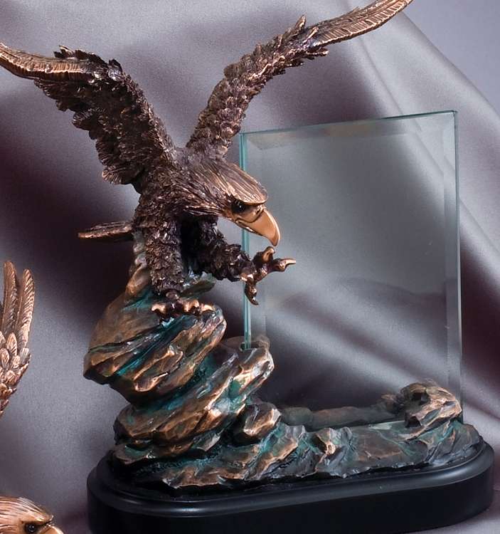 Eagle on Rock Story Glass Award | Striking Eagle Hero Award - 9.5 Inch Tall Decade Awards