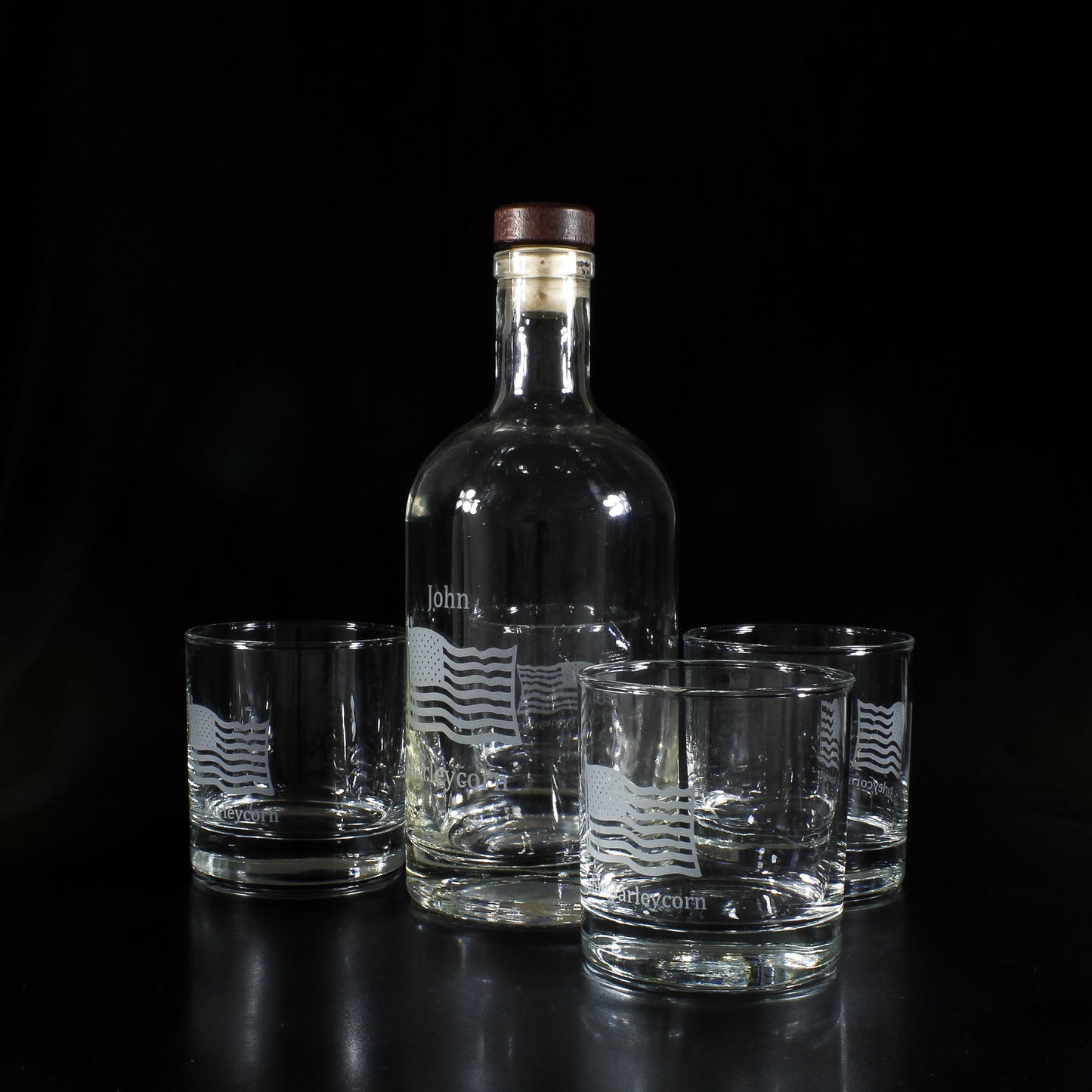 Whisky Decanter with 4 glasses | Personalized Whisky Set Decade Awards