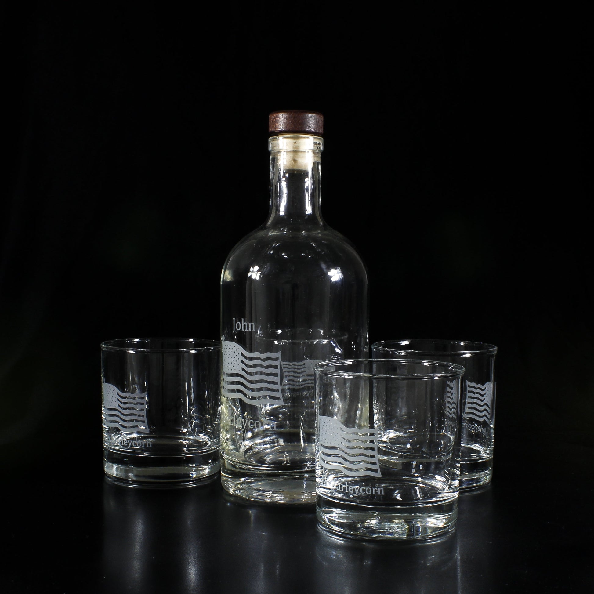 Whisky Decanter with 4 glasses | Personalized Whisky Set Decade Awards